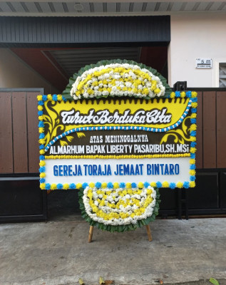 Papan Bunga Duka di Tegalpanjang